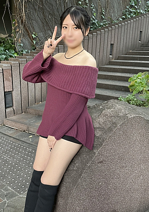 [First shot] With special bonus, a cool, slender, beautiful store clerk makes her face turn red with an upturned cock and teaches her to cum in her wet pussy and spasm over and over again.