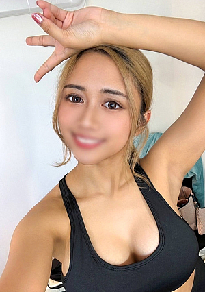 A former professional golfer half-Japanese beauty. A genius of serious beast-collecting eroticism, a talented sex talent who is a man of overseas genes, writhing in a crazy throbbing and climaxing.