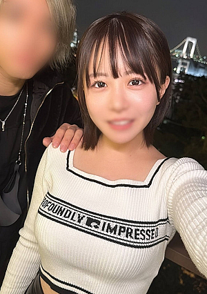 A young college girl with a big baby face and busty younger face (21) Her breasts shaking so hard that she couldn't stop putting in and taking out her penis. "Konatsu"