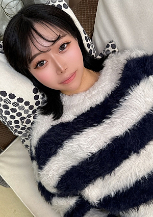 [2+ α] An irresistible beauty! She has an outstanding facial deviation of over 78 and has a beautiful pussy with light pigmentation ♡ Her body is easy to sense, and raw insertion is also a boyfriend. She's never had it before... but at the end she's cumming inside ♡