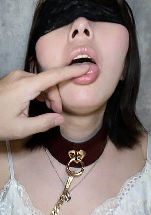 My friend's wife moans in agony and seriously cums 5 times after playing with a collar, a vibrator attacks her sticky vibrator, sucks on someone other than her husband and swings her hips in the cowgirl position, and cums all the time.
