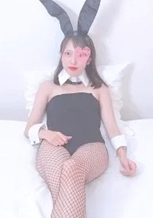 18-year-old JD campus idol Rabbit tears fishnet tights and inserts pink narrow vagina raw vaginal raw sex two consecutively in the deep side of her vagina and creampie bonus: Blowjob and massive ejaculation