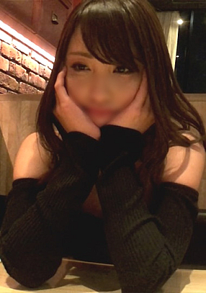 She's so cheeky, but mechanko is so cute. The best gal found at the club Saki (20) She treats her to Shikotama and then inserts her penis. The sticky love juice pussy is super comfortable