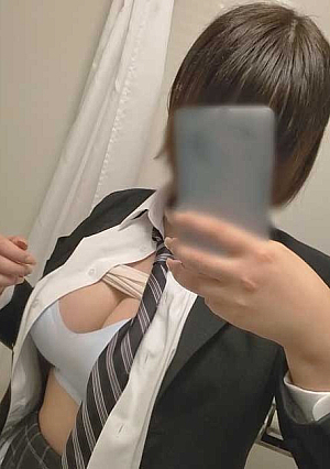 [High-definition remastered version] [2005] H-cup huge breasts ① After school busty shaking POV