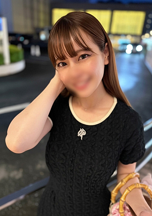 The most beautiful galva in the countryside rushed to the Shinkansen, a slender, beautiful body with charm and a radical service special with continuous creampies.