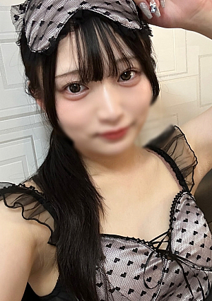 Reunion of Ko-chan, the cutest SSS-class Ko-chan, who has ever met her in a cosplay that suits her idol face, and she's private and has a really strong touch.