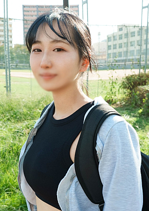 [First shot] Before the track and field club competition where she has outstanding sensitivity and personality, she relaxes her tight and beautiful ass trained by running with a big cock. [It feels good there...] While panting, he penetrates deep into her vagina and inseminates her pussy.
