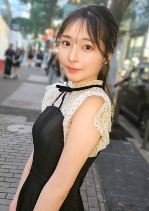 [Angel-like beautiful girl] A beautiful girl with a big penis of the size you see for the first time climaxes, her virginity is fully opened, and the sex where she is licked and squirts begins tonight [First shot] AV application online AV experience shooting 2449