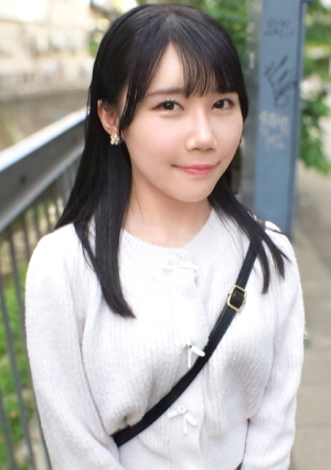 A minimalist girl applied with a dream of a new experience.Even though she has a sensitive and erotic body, after being penetrated from behind, her gear kept going to the top, and as she was penetrated from behind, she orgasmed over and over again, and the pleasure was so great that she ended up dancing with the hard luck [First shot] AV application online AV experience shooting 2451