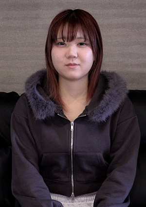 [Amateur's first shot] Shino (19) I found an amateur in the mountains who longs for the city and accepts anything. I do whatever I want with the anal penetration ATM, and leave the sucker in for an hour and it's ready.