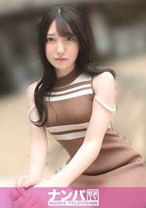 Picking Up Girls in the City Using Candy The angel in a white coat with a husky voice is good at drawing b**od and makes a lot of squirt with her fingering on the floor, but she's licking the salty candy, so everything's OK. Seriously soft girl, first shoot 2229