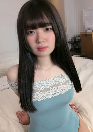 [Uncensored] I can't come out today!! Moe-chan, who met again for the first time in 8 months, still has a pussy that smells like 〇〇, and it seems like it's a completely dangerous day, but since it's a special chance to have sex, I'm going to give her a creampie in her 19-year-old pussy.