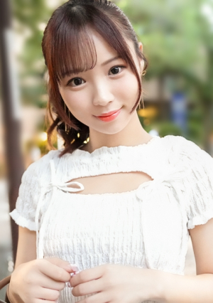 The ultimate weapon that a baby-faced beautiful girl has hidden is a big dick that pops out with a sprinkler. Even with that, the man's raging flames cannot be extinguished. [First shot] AV application online AV experience shooting 2468