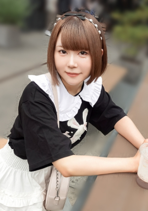 Harajuku's fluffy girl can't stand her frustration and applies. She can't contain her excitement at her transparent white skin and sweaty body. She's usually fluffy, but when the sex begins, she greedily seeks pleasure. Don't miss the fluffy time. [First shot] AV application on the internet AV experience shooting 2473