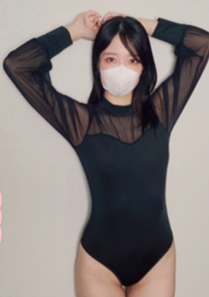 [Raw amateur sex] Cute D-cup beauty with outstanding style has raw sex. If you want to have a secret meeting with a tall office lady and an old man with 200% sex, you can immediately have raw cock.