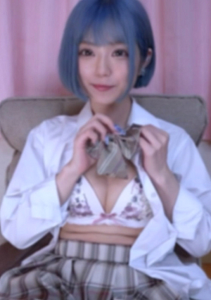 That cosplayer's past live chat - paid broadcasts only