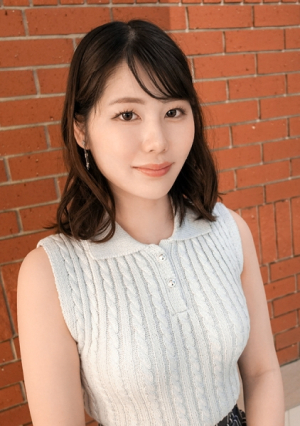 A beautiful pachinko parlor clerk can't be satisfied with just masturbation, so she comes here. Her fair-skinned, voluminous ass explodes her sexual desire. She's so frustrated that she can't help but cum, thinking, 