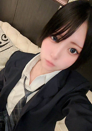 [Uncensored] 18 years old, short cut, tall, slender, E cup, super beautiful S class uniform beauty, creampie!!