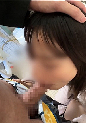 A woman with a rural dialect who can't get over her sweet feelings | She sucked my dick in a public restroom and begged me for a cute dick, so I continued to have sex with her raw until I saw the whites of her eyes while letting out a real, animal-like cheer.