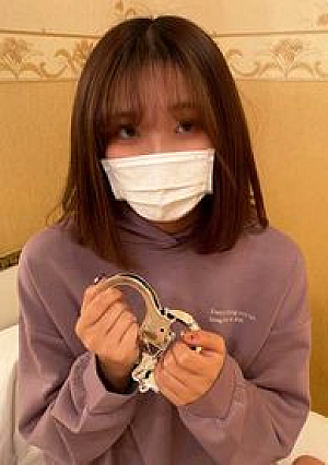 Last 100 11-2 Local beauty milk sound college student blindfold handcuffs play to expose the abomination while stripping the white eyes facial expression moe