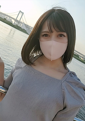 Uncensored Twilight date with the receptionist of the beauty clinic at the beach in the evening The last vaginal cum shot in a closed room obscene and elegant body by the viewer This is her last work