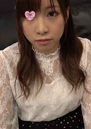 Creampie Very popular apparel clerk Ami-chan 19 years old 2nd bullet Iku to conceive with serious seeding raw sex Personal shooting first shot