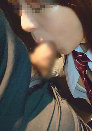 Individual shooting Muchi Pocha daughter M-chan who is active as a daddy secretly to her boyfriend Immediately after meeting she immediately blows a stinky cock and inserts it raw and cums as it is Nothing raw squirrel vaginal cum shot