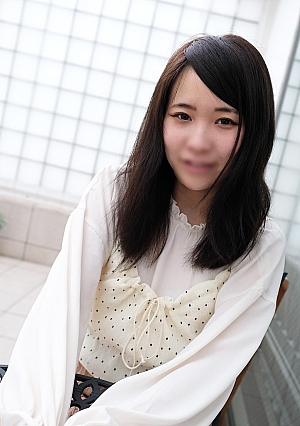 First experience of a neat and clean 19-year-old with black hair The first electric massage machine in my life This is a video that can only be seen by a real amateur girl