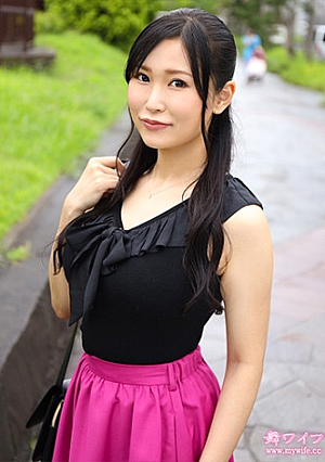 Riko Akagi 1