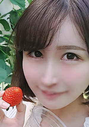 Limited number of faces Uncensored The dignified young lady who was loved by her parents and the beautiful body of strawberry hunting whitening were vaginal cum shot twice and even the face panting was elegant