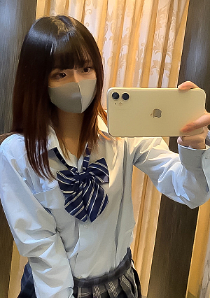 First shot 18-year-old active female student super slender beautiful girl Rika-chan