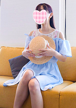 Gravure production outflow Top secret personal photo session with that topical H cup gravure idol Regular edition