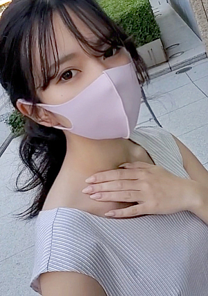 Limited number of first shots Uncensored Innocent school ponytail Black-haired female college student Pretty looks but tightly bristle Creampie first part blow scene appearance