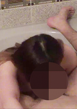 A busty beauty with a completely fair-skinned body Because its a safe day today A large amount of raw vaginal cum shot in the back of the womb Seeding