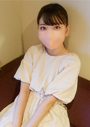 Latest work Erika-chan is naughty even during a one-night two-day trip to Kansai