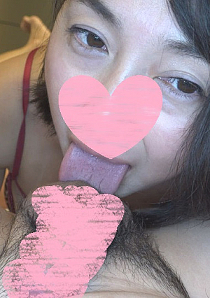 Complete appearance Nasty dirty mature woman Yoshimi 38 years old Divorced and perverted awakening Nasty body spree many times Creampie ejaculation with intense sex with lust rolled Personal shooting With review benefits