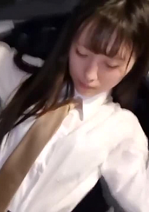  Natural beautiful girl