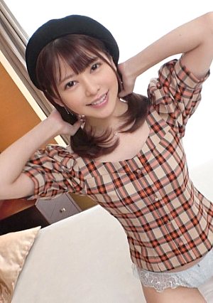 [First shot] [Beautiful girl on a slope] [Glossy little devil service] A perfect professional student who has a beautiful face of an idol class and a style similar to a model. Many times .. AV application on the net  AV experience shooting 1464