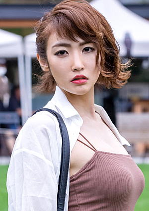 Shortcut Boyish Who Is Popular With Girls Nasty De M Gachi Lesbian Bartender Aoi Who Knows Sexual Pleasure In First-time Sex 28 Years Old