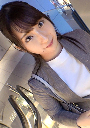 A real softie, first shoot 1820 I picked up a fresh woman in her first year after graduating from college. She lost her memory during work and had sex with her boss. I took advantage of her looseness and had sex with her. When she undressed, she had a voluminous E-cup beautiful big breasts and a nice butt. [Uncensored L**ked]