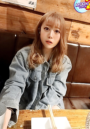 [Cowgirl constriction is dangerous] Imadoki Shibuya Slender gal enjoys the physical beauty of the best obedient bitch and raw squirrel SEX who will serve you all if asked for anything naughty [Amateur Saddle REC # Mei # Apparel Clerk】