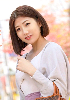 [Looking For A Fresher Chiko Than Love] A Married Woman With A Beautiful Ass Who Was Tired Of Her Husband's SEX And ​​Was Fucking With Other Men For A Change Of Mind For AV Application