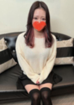 Sensitivity preeminent 18-year-old fair-skinned slender small animal type with lovely big eyes Feeling with a sensitive body Massive squirting Unable to suppress the excitement of the honest reaction that feels instinctively a large amount of vaginal cum shot