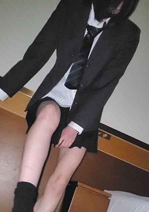 Prefectural Ordinary Course 2 Earn a band girl studio fee for beautiful legs with your body
