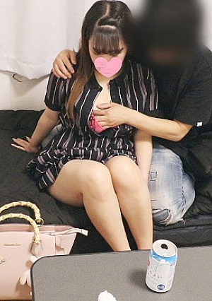 No amateur individual shooting Rehabilitation failure In order to solve the troubles of a busty chubby perfect body sex girl who stares at the distance in the park at night she takes her home and preaches loving sex but in the end it is a sex Customer status and even vaginal cum shot accident