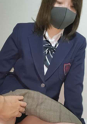 Limited stock Private regular course Half beautiful girl graduation ceremony night first-time squirrel No eye moza