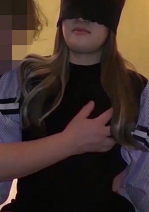 Personal shooting Creampie Surprisingly erotic female college student who is working part-time at the company was thoroughly insulted with a toy