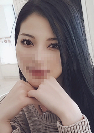 Complete appearance first shooting Impact image of an elite returnee c**ld in translation Tearing clothes and opening knee high legs and cumming many times Such a beautiful beauty was a metamorphosis of overseas preparation 3 times ejaculation