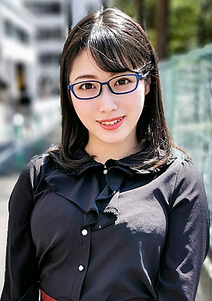 A naive boxed girl is rubbed by society and de M flowering.