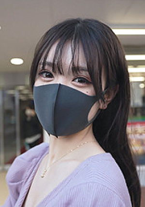 First appearance uncensored There is a reason that the beautiful girl who dropped out of the cinema style High School and became an idol is still a beautiful girl who is still the same It was a beautiful girl itself